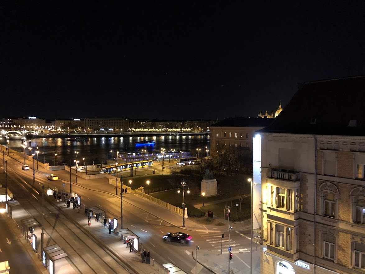 Esti kilátás a Margit hídra